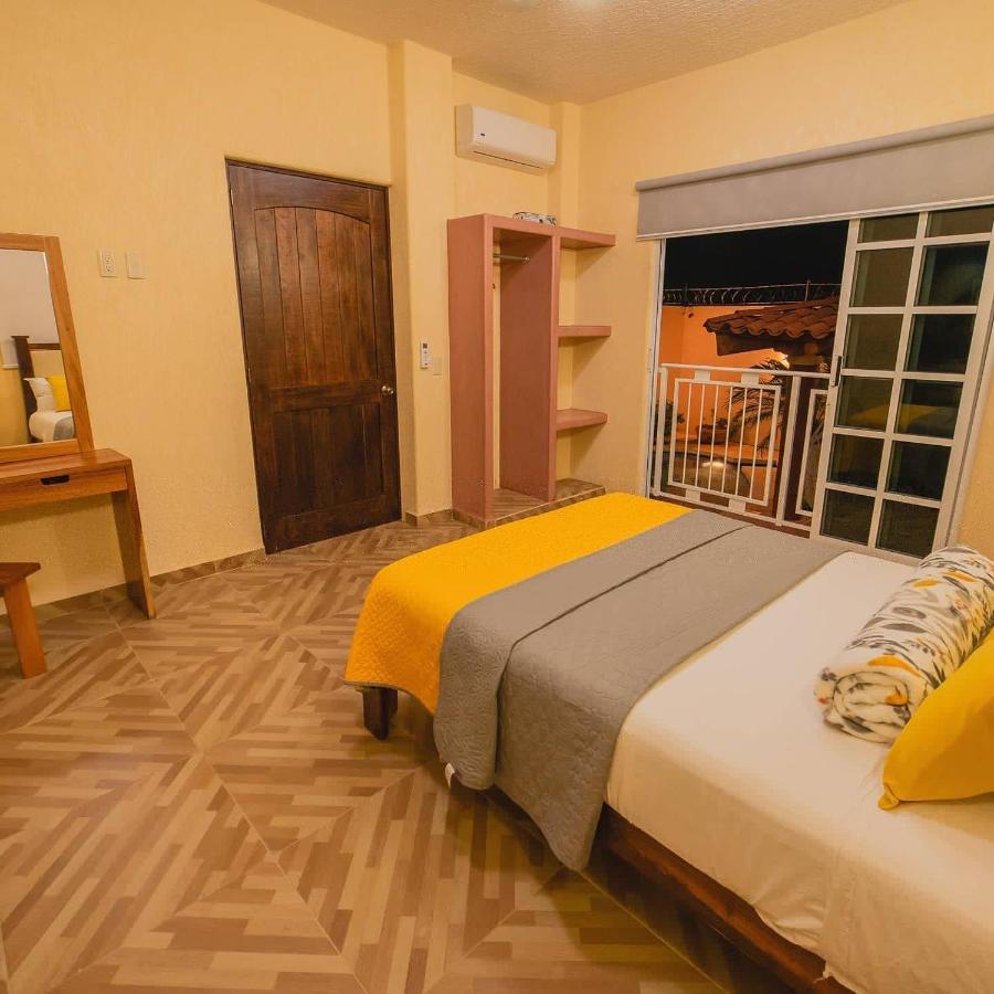 Primavera Suites Zihuatanejo Buitenkant foto
